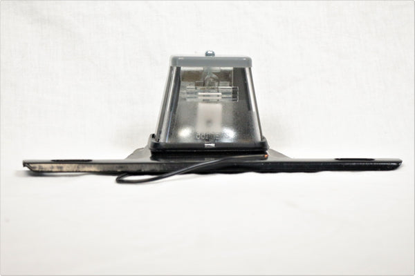 LED Trailer License Plate Light w/ Bracket - 5 Diodes - Clear Lens