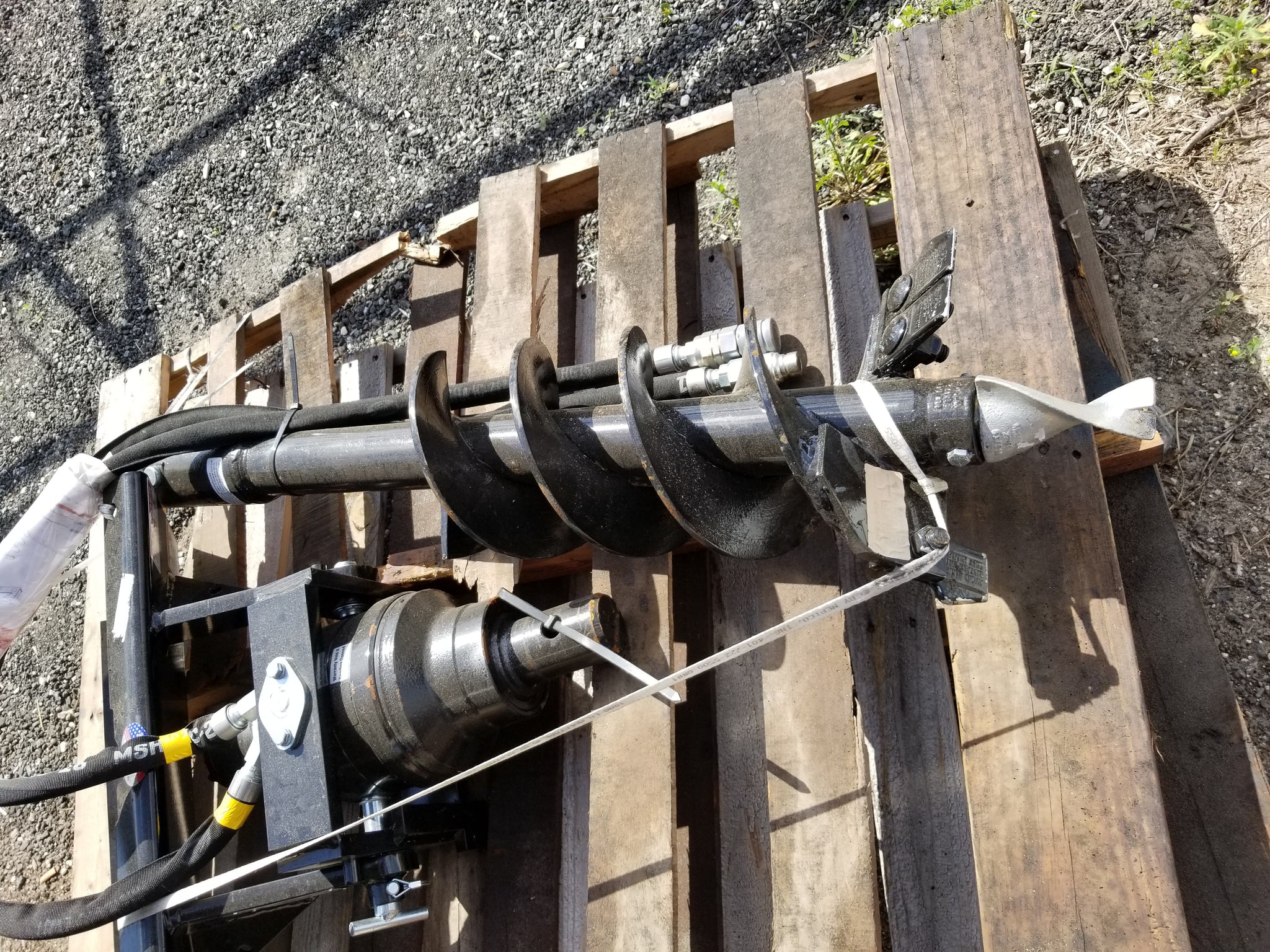 Danuser Python Fence Wire Winder for Auger Post Hole Digger, 2 Hex Shaft