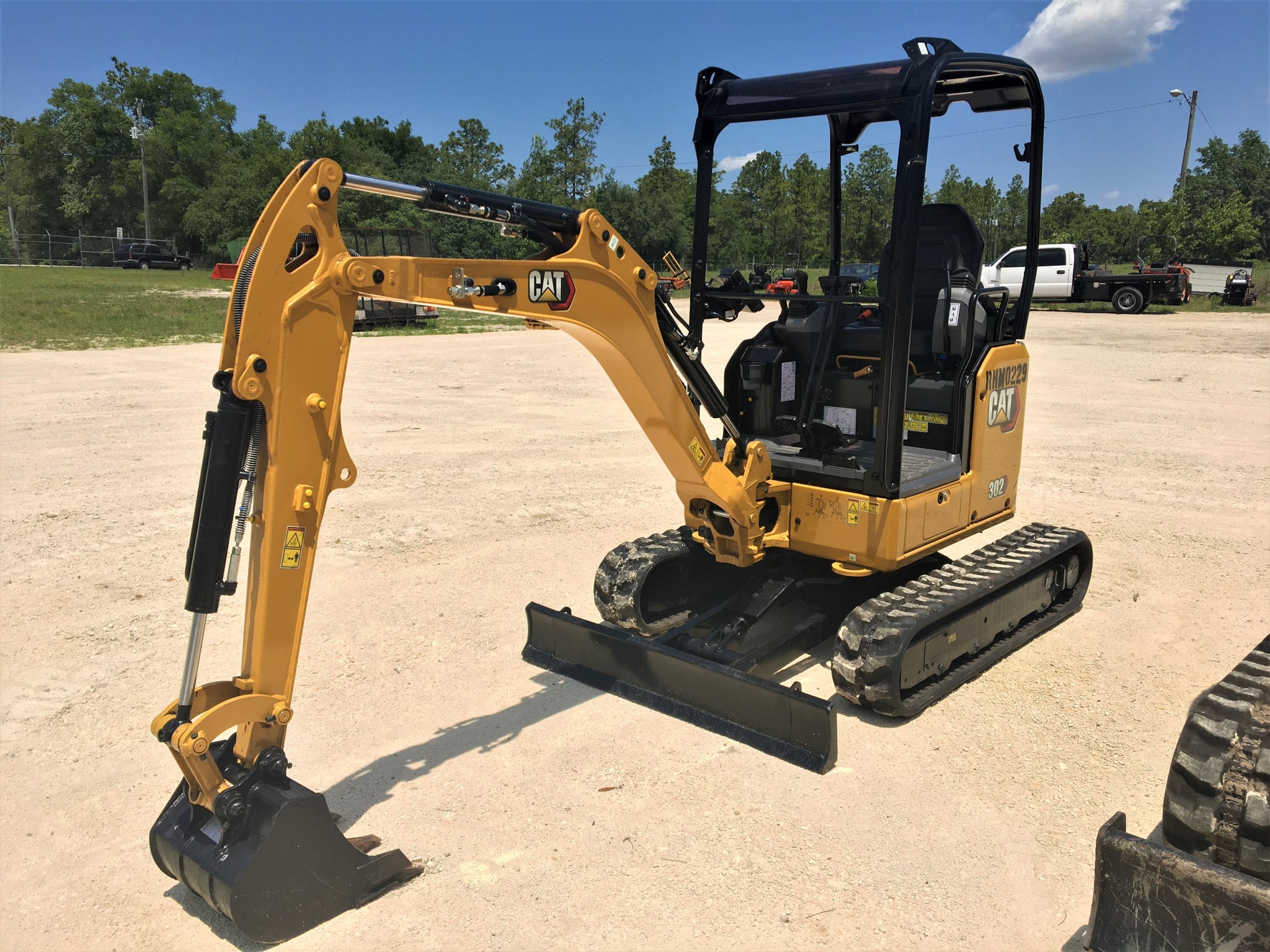 Caterpillar 302 Mini Excavator 2291 RENTAL ONLY – PDQ Equipment 